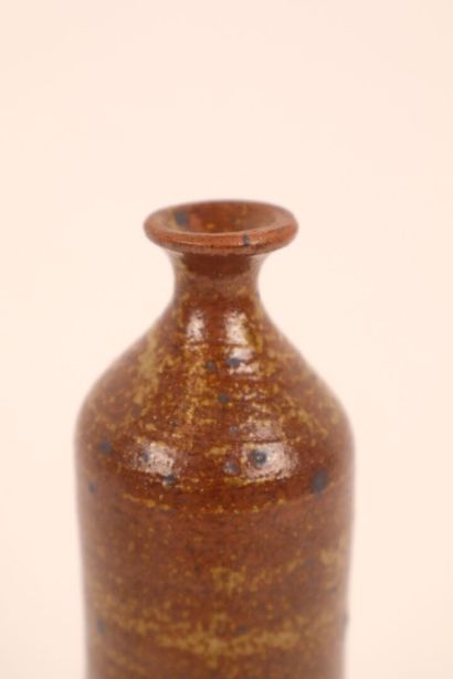 Vase soliflore cylindrique en grès dans les...