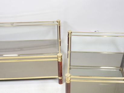 Ensemble comprenant une table basse et un...