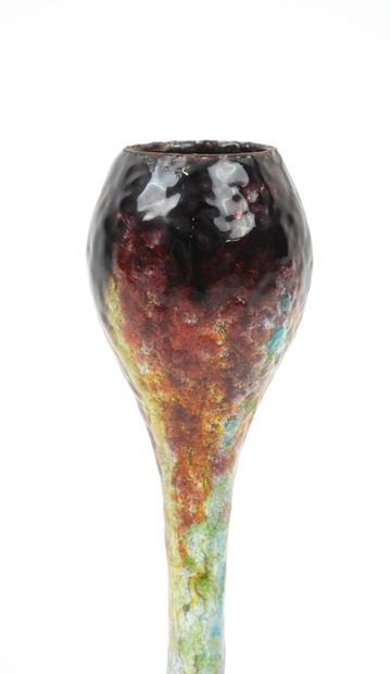Jules SARLANDIE (1874-1936) à LIMOGES.
Vase...
