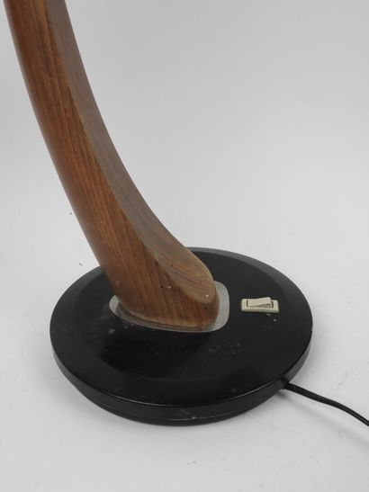FASE.
Lampe de bureau articulée modèle 