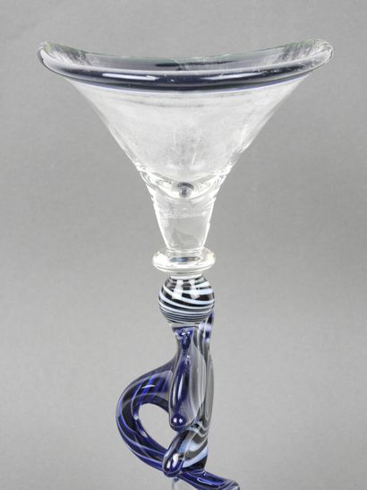 MURANO, 20th century.
Blown glass goblet...