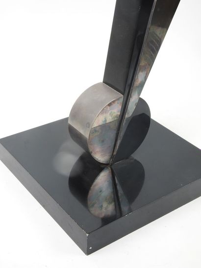 Serge MANZARS (?), XXe.
La jambe.
Sculpture...