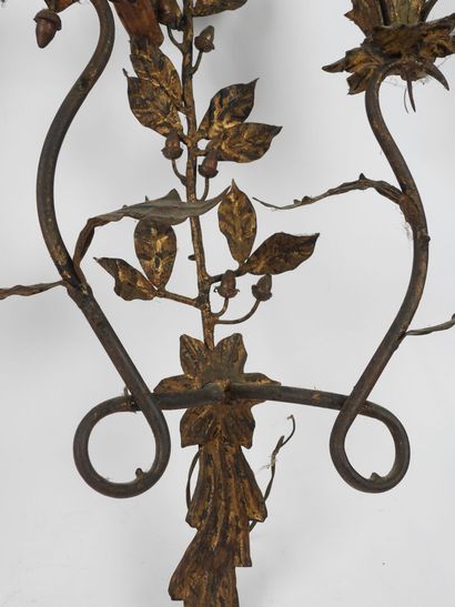 Paire d'appliques à deux bras de lumière...