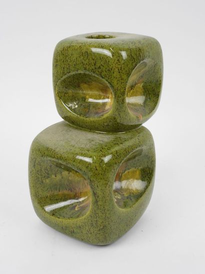 Vase soliflore en céramique émaillée verte...