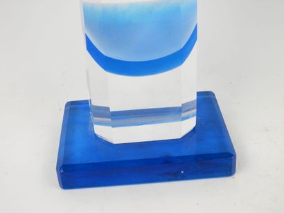 Eric SCHAMSCHULA (1925–2004).
Totem.
Glass...