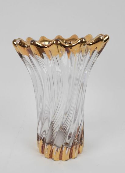 Vase with wavy edges and twisted ribs, made...