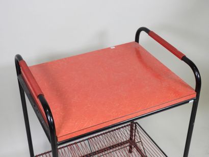 Petit meuble porte-vinyles en métal laqué...
