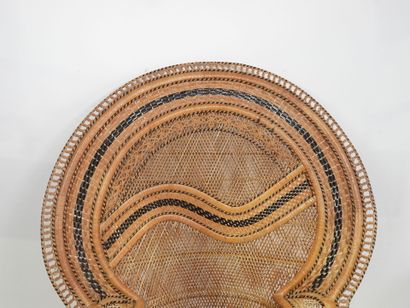 Fauteuil en rotin teinté et cannage dit 