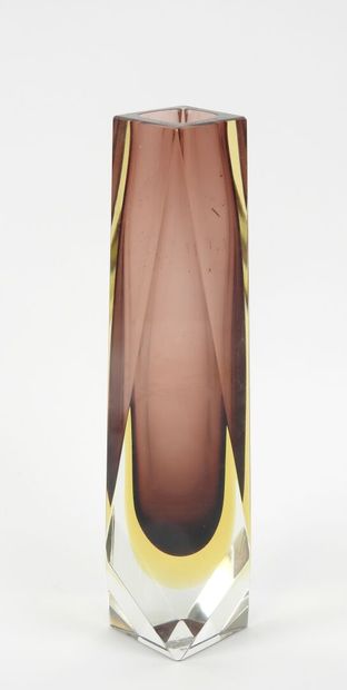 MURANO, 20th century.
Faceted 