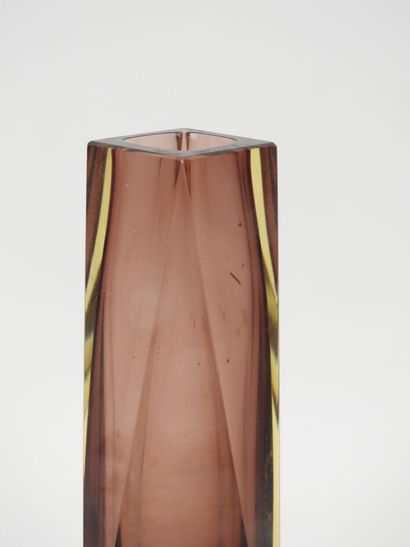 MURANO, 20th century.
Faceted 