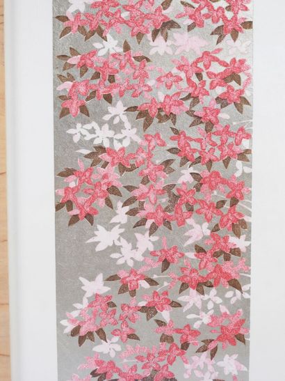 Hajime NAMIKI (1947). 
Fleurs.
Lithographie,...