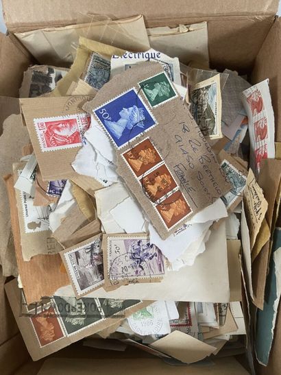 Monde : Timbres du Monde neufs et oblitérés...