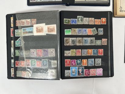Vrac : Timbres du Monde obl. . 4 Albums....