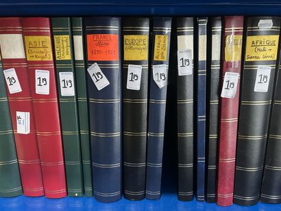 Monde : Timbres du Monde en majorité oblitérés...