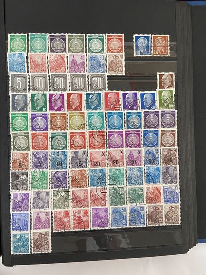 Monde : Timbres d'Europe et du Monde en majorité...