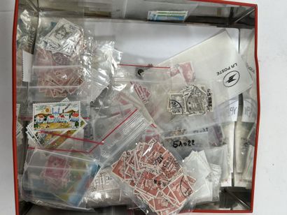 Monde : Timbres du Monde en majorité oblitérés...