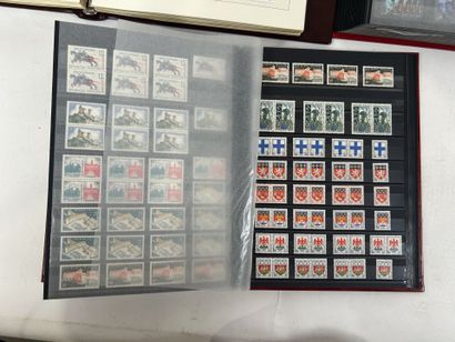 Faciale en multiple : Timbres période SM...