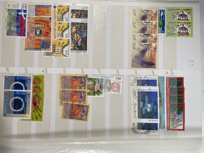France obl. : Timbres de France obl. dont...