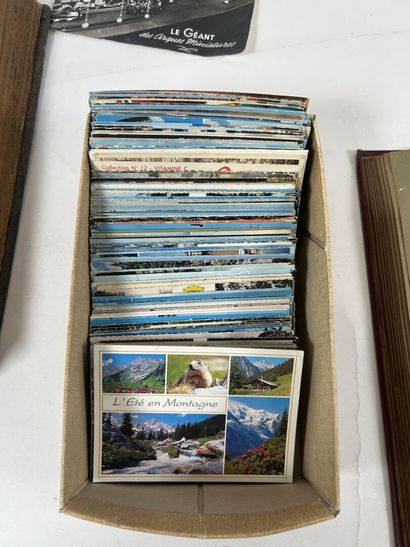 Cartes postales : Ensemble de cartes postales...