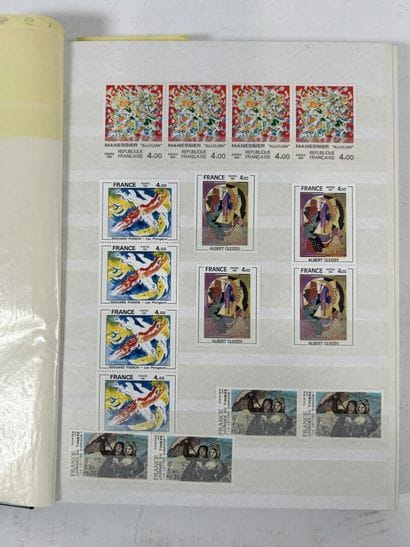 Faciale : Timbres des années 80 à 83 environ...
