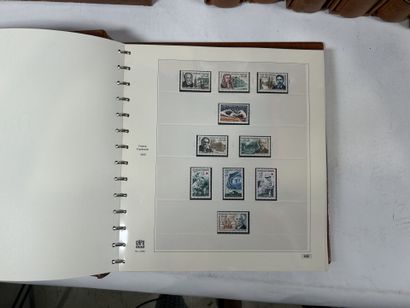 Faciale : Collection de timbres de France...