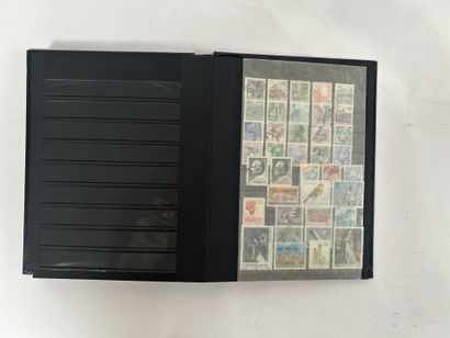 Monde : Timbres du monde en vrac obl. Dans...