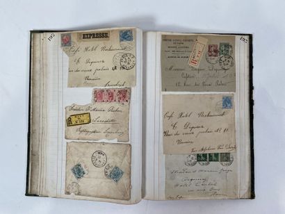 Correspondance : Ensemble de lettres et devant...