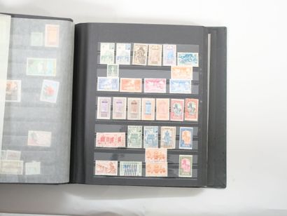 Timbres du Monde dont Colonies françaises,...