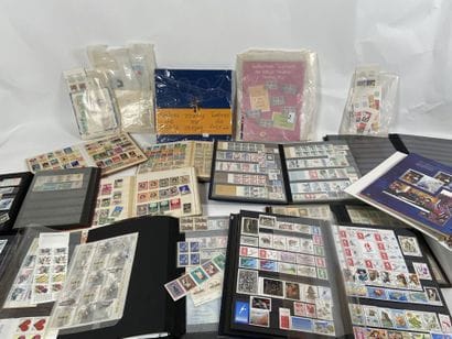Faciale : Ensemble de timbres des années...