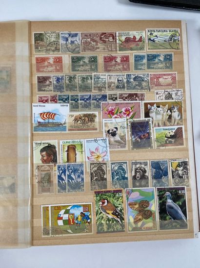 Faciale + Monde : Timbres de France Moderne...