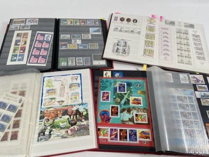 Faciale : Timbres de France en Francs et...