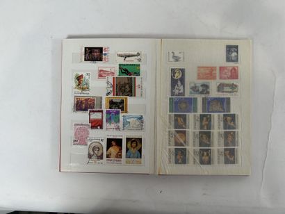 Monde : Timbres du monde en vrac obl. Dans...