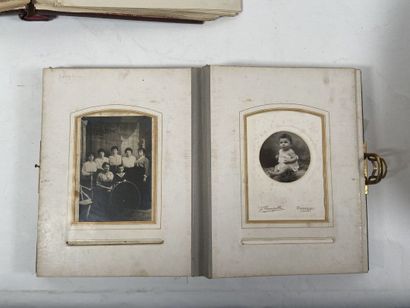 Timbres + Photos : Timbres du Monde obl....