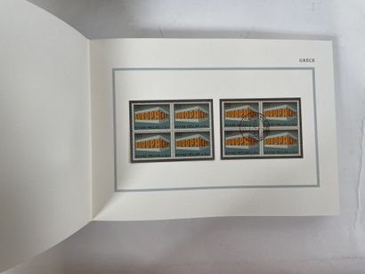 Vrac : Ensemble de timbres en vrac dont albums...