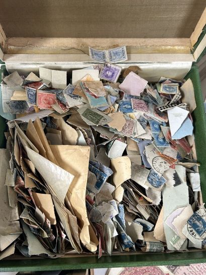 Vrac : Ensemble de timbres en vrac dont France...