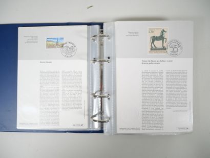 3 Cartons. O. 1er Jour : France période 70-90...