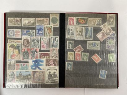 Monde : Timbres du Monde dont timbres de...