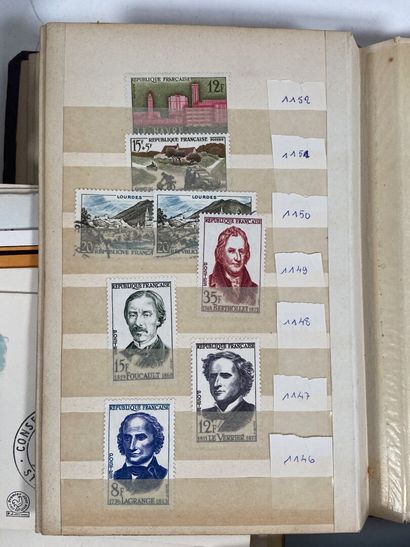 Vrac : Ensemble de timbres en vrac dont France...
