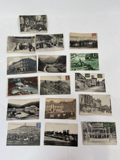 Timbres + Cartes : Deux albums de timbres...