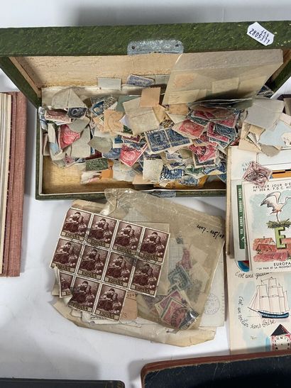 Vrac : Ensemble de timbres en vrac dont France...