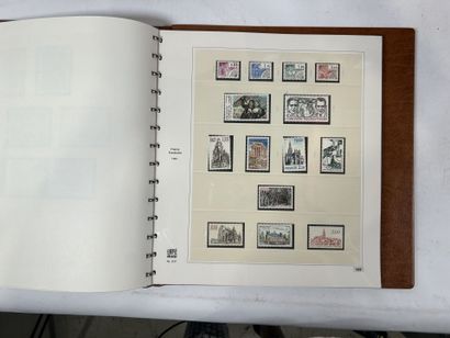 Faciale : Collection de timbres de France...