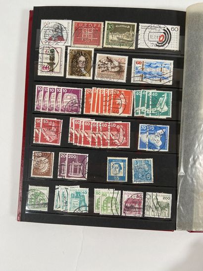 Faciale + Monde : Timbres de France Moderne...