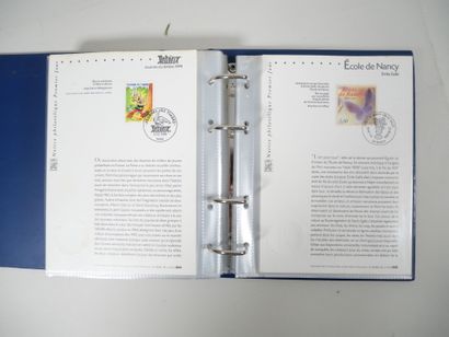 3 Cartons. O. 1er Jour : France période 70-90...