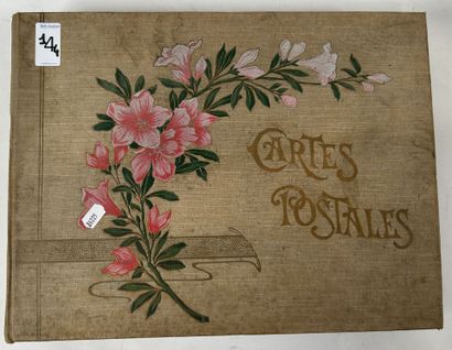 Tours : Ensemble de cartes sur Tours dont...