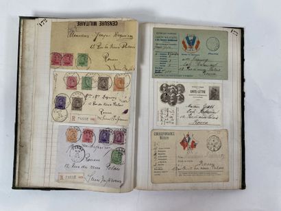 Correspondance : Ensemble de lettres et devant...