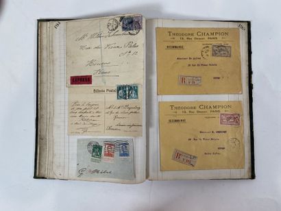 Correspondance : Ensemble de lettres et devant...