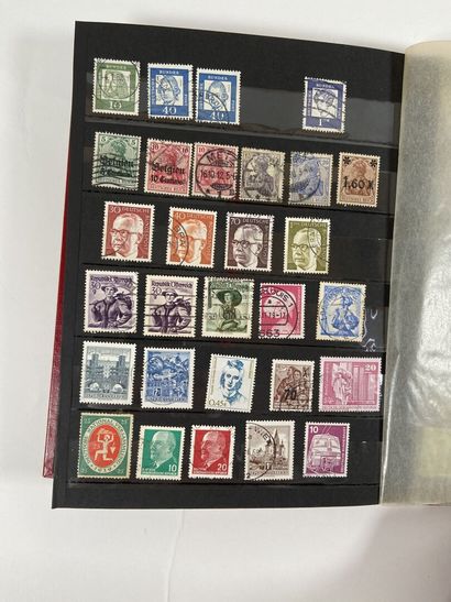 Faciale + Monde : Timbres de France Moderne...
