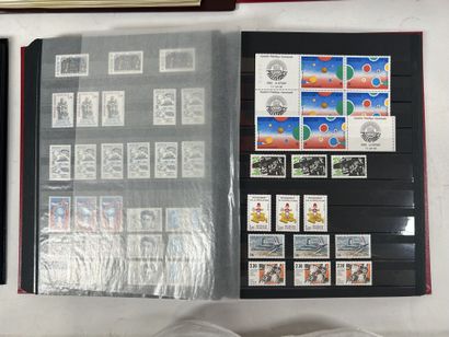 Faciale en multiple : Timbres période SM...