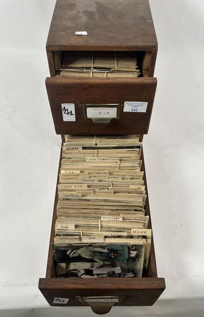 Départements : Cartes sélectionnées et rangées...