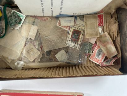 Vrac : Ensemble de timbres en vrac dont France...